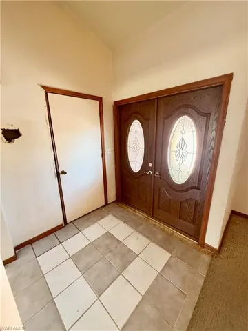 717 Maple Ave N, Lehigh Acres Fl 33972