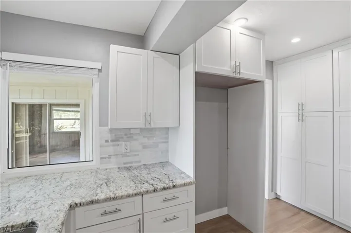 223 Pine Valley Cir, Naples, Florida 34113