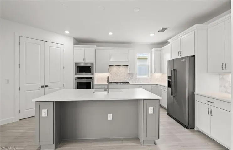Photo is from a completed home of the same model. Options for this home may vary.