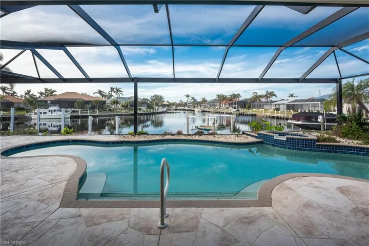 Huge Pool and Lanai