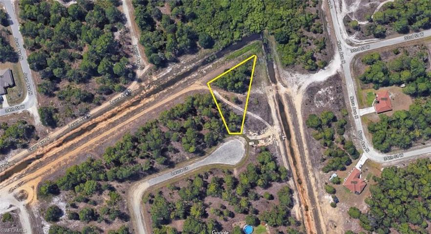 3015 Laura CT, LEHIGH ACRES FL 33971