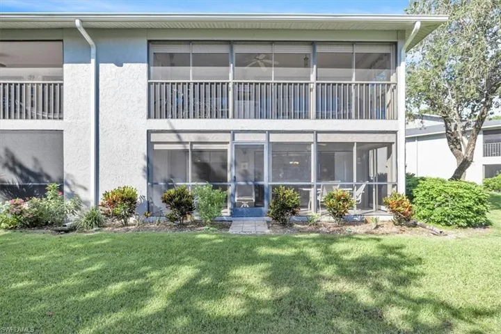 1223 Commonwealth Cir 101, Naples, Florida 34116