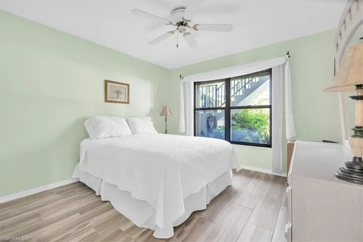 1223 Commonwealth Cir 101, Naples, Florida 34116