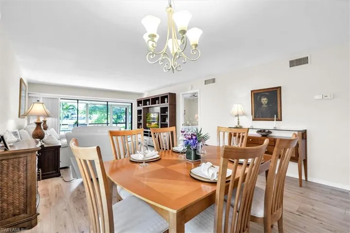 1223 Commonwealth Cir 101, Naples, Florida 34116