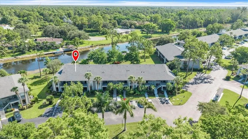 1223 Commonwealth Cir 101, Naples, Florida 34116