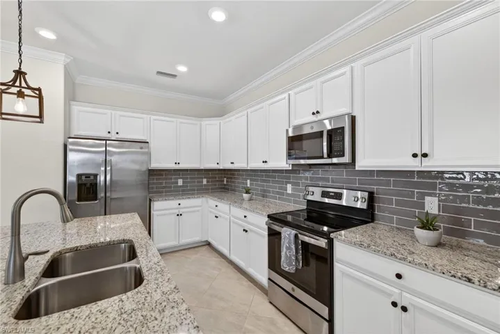 12048  Arbor Trace  DR, Fort Myers, FL 33913