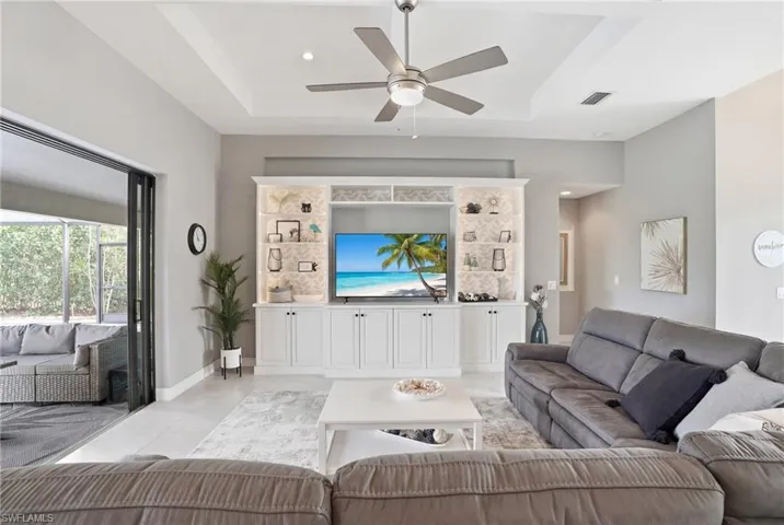 1309 Sw 19th Ln, Cape Coral, Florida 33991