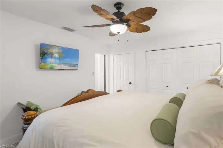 Master bedroom 2nd view