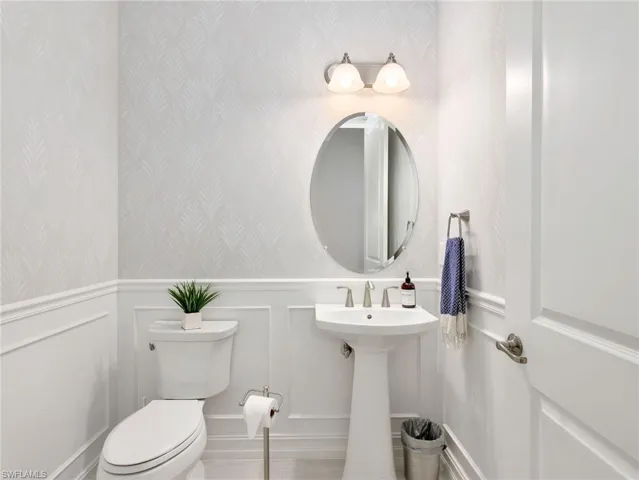 14372 Neptune Ave, Naples, Florida 34114