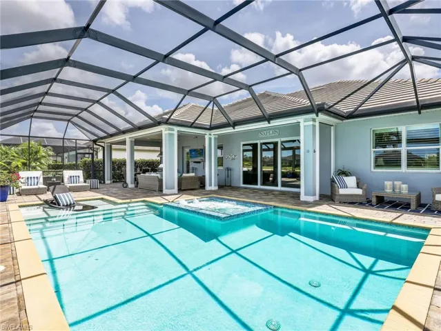 14372 Neptune Ave, Naples, Florida 34114