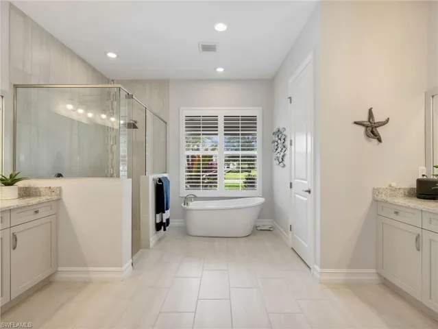 14372 Neptune Ave, Naples, Florida 34114