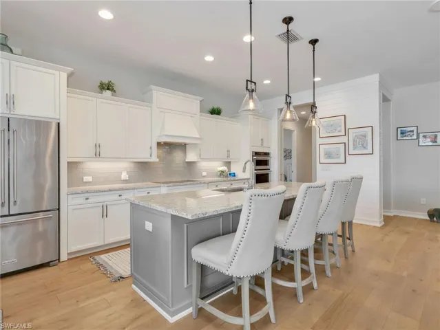 14372 Neptune Ave, Naples, Florida 34114