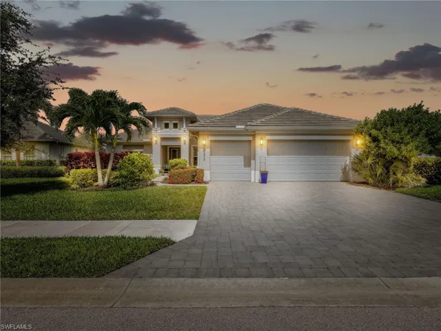 14372 Neptune Ave, Naples, Florida 34114