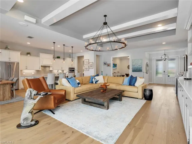 14372 Neptune Ave, Naples, Florida 34114