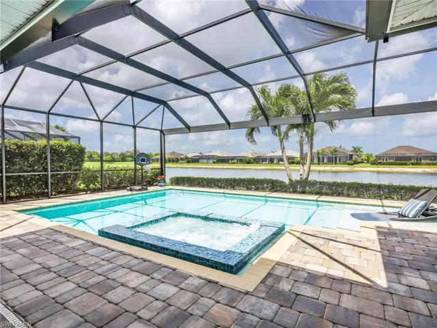 14372 Neptune Ave, Naples, Florida 34114