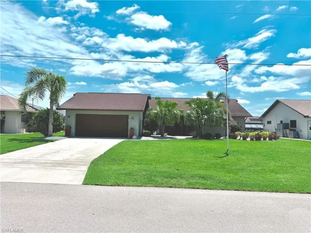 919 Se 20th Ct, Cape Coral, Florida 33990