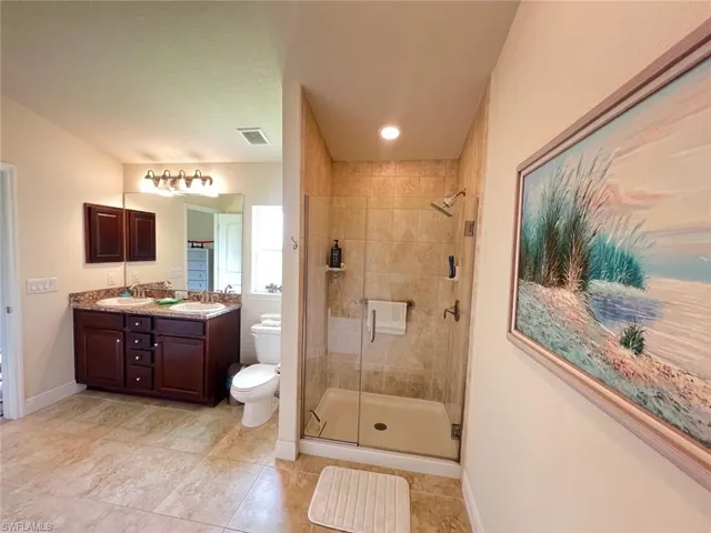 555 Sargent St, Lehigh Acres, Florida 33972