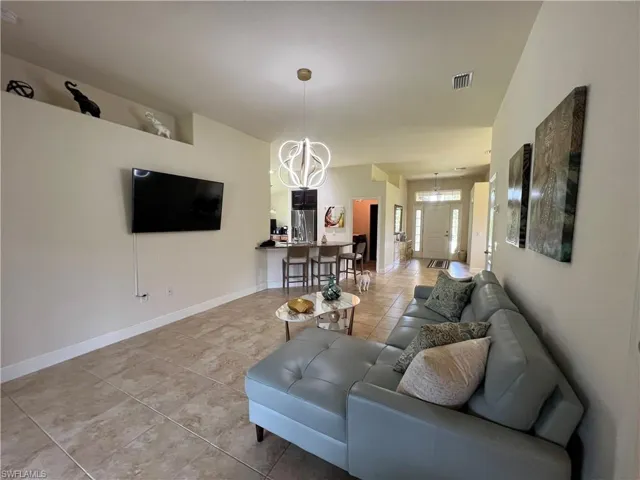 555 Sargent St, Lehigh Acres, Florida 33972