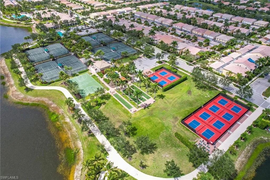 7528 Novara CT, Naples, FL 34114,225063652