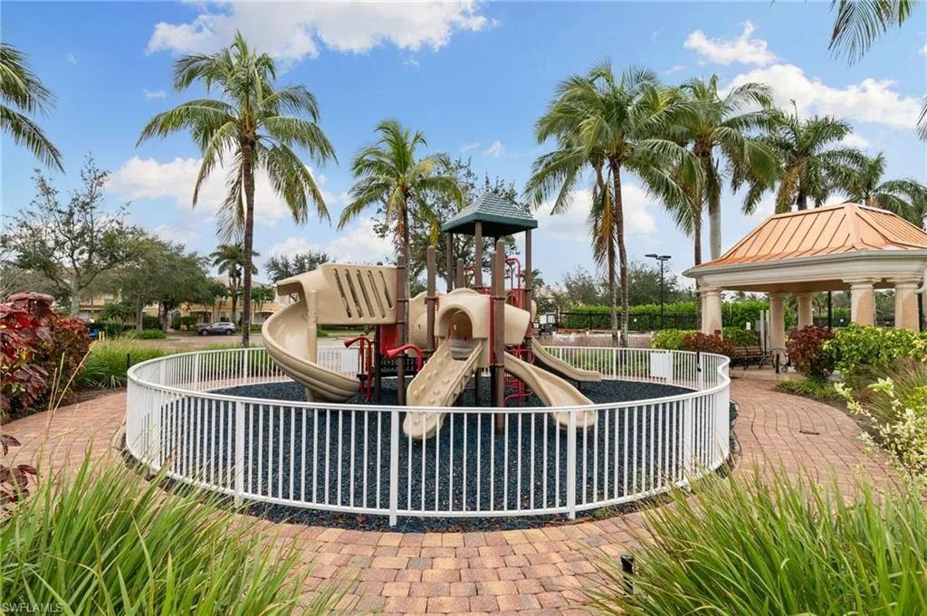 7528 Novara CT, Naples, FL 34114,225063652