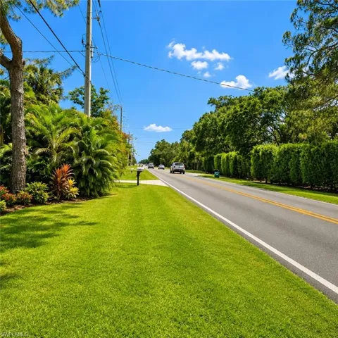 3534  White  BLVD, Naples, FL 34117