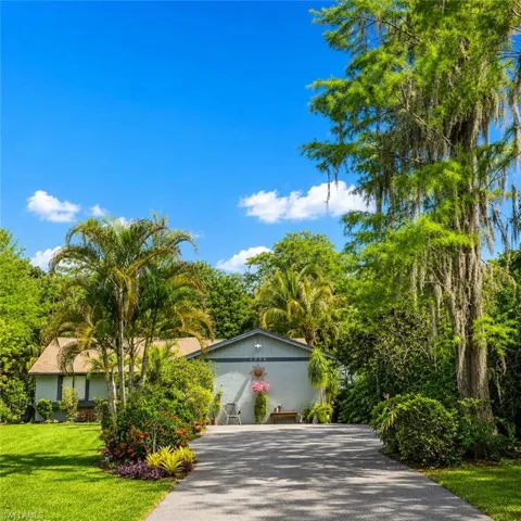 3534  White  BLVD, Naples, FL 34117