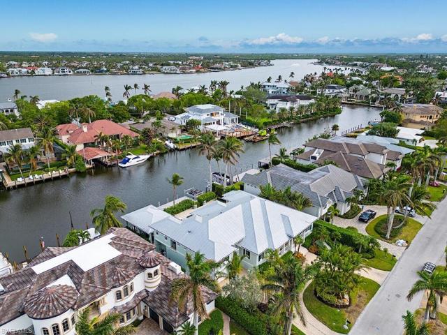 1925  7th S ST, NAPLES, FL 34102
