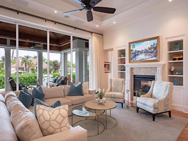 1925  7th S ST, NAPLES, FL 34102