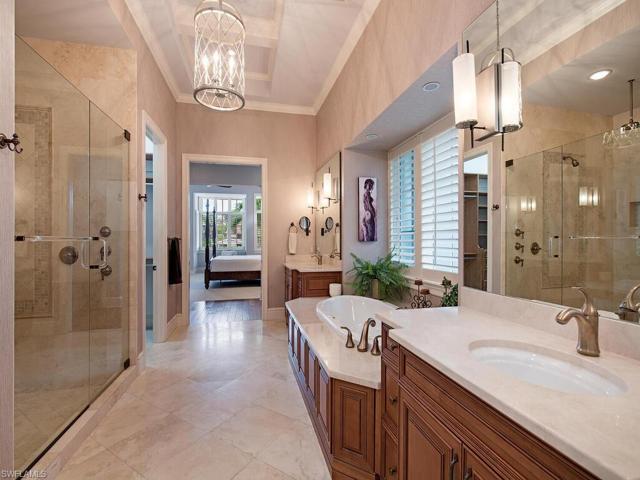 1925  7th S ST, NAPLES, FL 34102