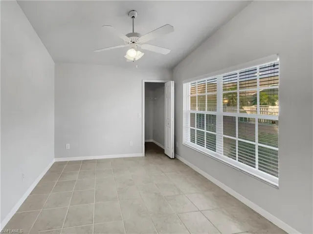Den/Guest Bedroom