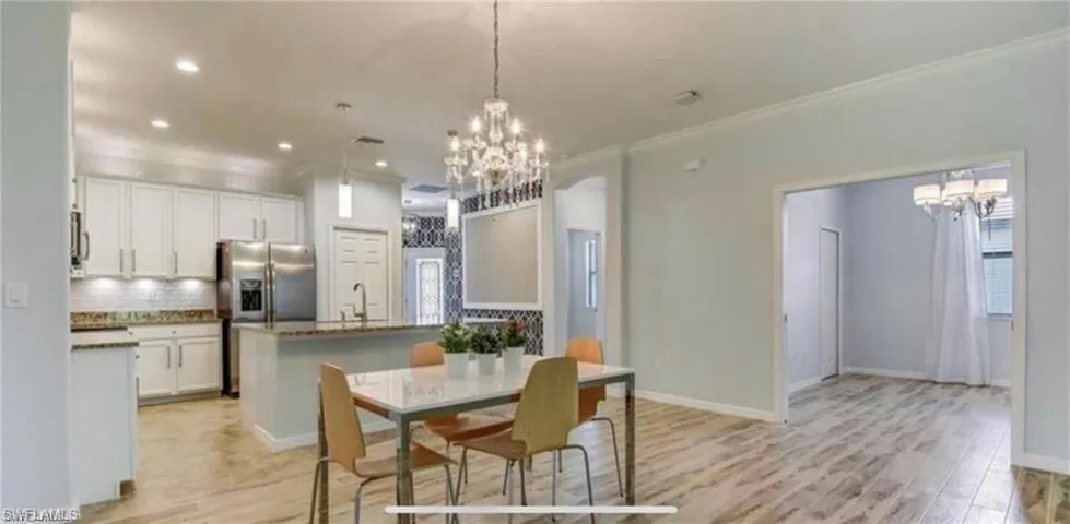 9170  Woodhurst  DR, Naples, FL 34120