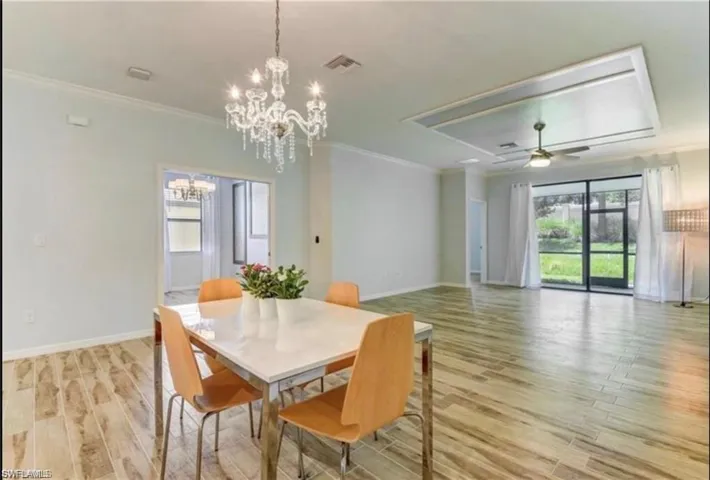9170  Woodhurst  DR, Naples, FL 34120