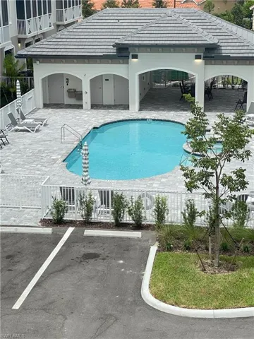 Botanika's pool