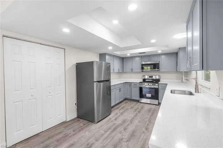 1284 Rainbow Ct, Naples, Florida 34110