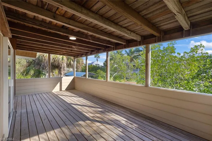 1284 Rainbow Ct, Naples, Florida 34110