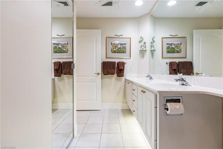5398  Guadeloupe  WAY, NAPLES, FL 34119