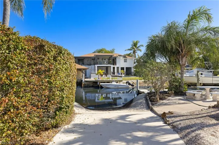 Private boat/jet ski/kayak ramp