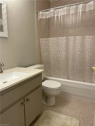 2nd Bathroom vanity, shower / tub combo