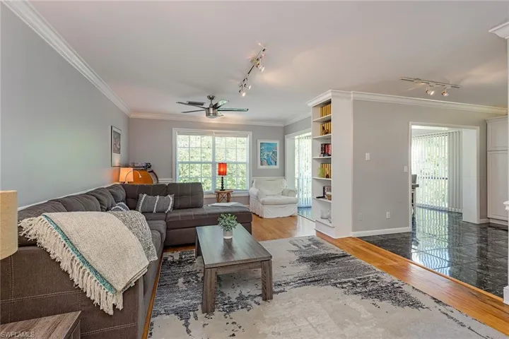 112  Bob O Link  WAY, Naples, FL 34105