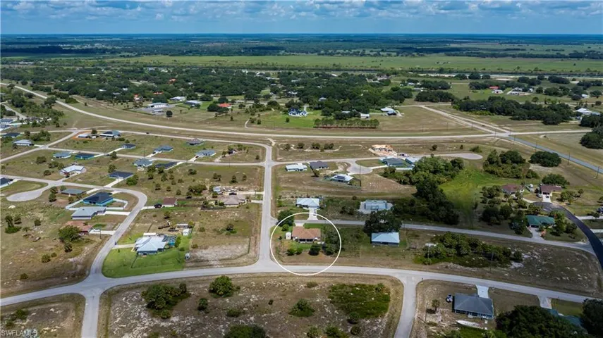 Aerial view of property and surrounding area