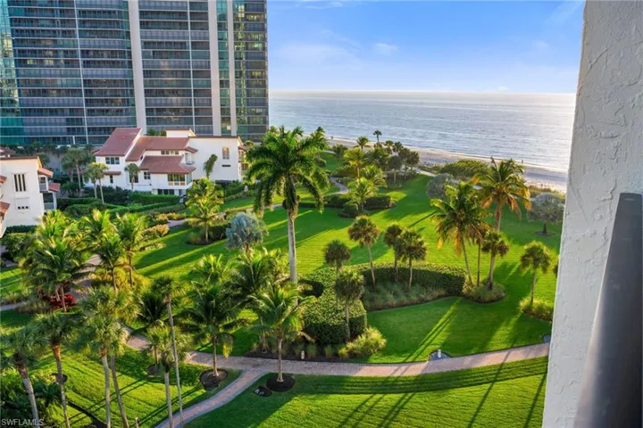 Wrap-Around Balcony - 3.5 Acres of Beachfront Porperty