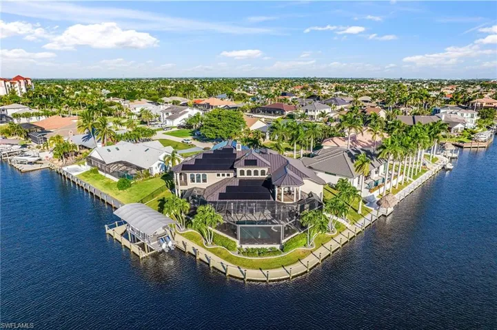 1504 Sw 57th St, Cape Coral, Florida 33914