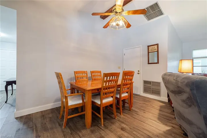 2534 Se 24th Pl, Cape Coral, Florida 33904