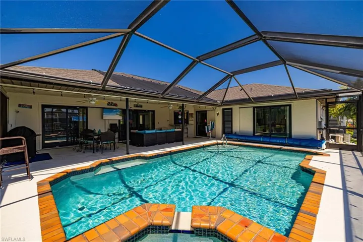 2534 Se 24th Pl, Cape Coral, Florida 33904