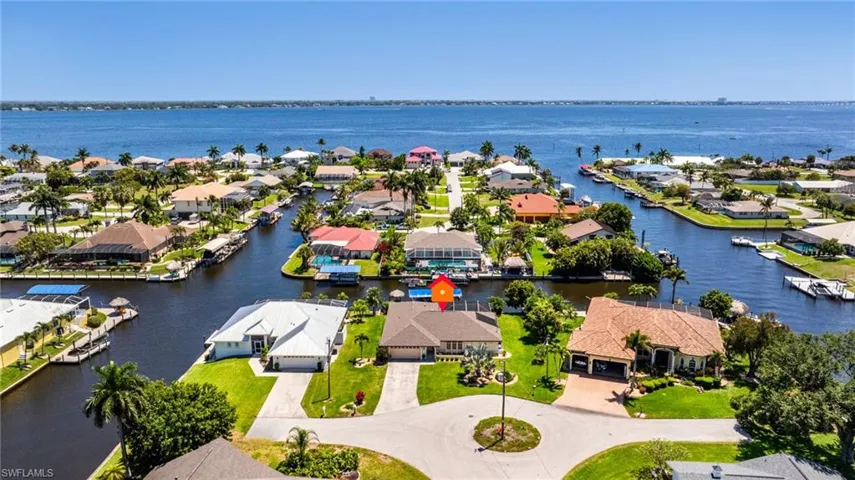 2534 Se 24th Pl, Cape Coral, Florida 33904