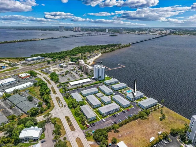 3332 N Key Dr 2, North Fort Myers, Florida 33903