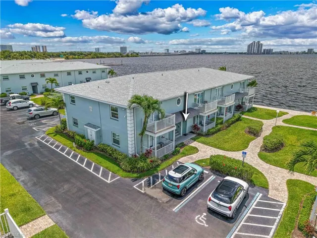 3332 N Key Dr 2, North Fort Myers, Florida 33903