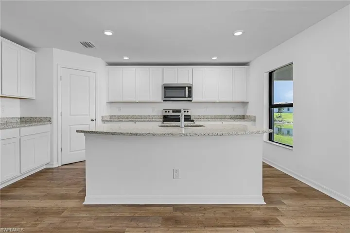 821 Gen D Macarthur Ave, Labelle Fl 33935