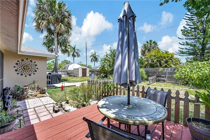 2972  41st SW TER, Naples, FL 34116