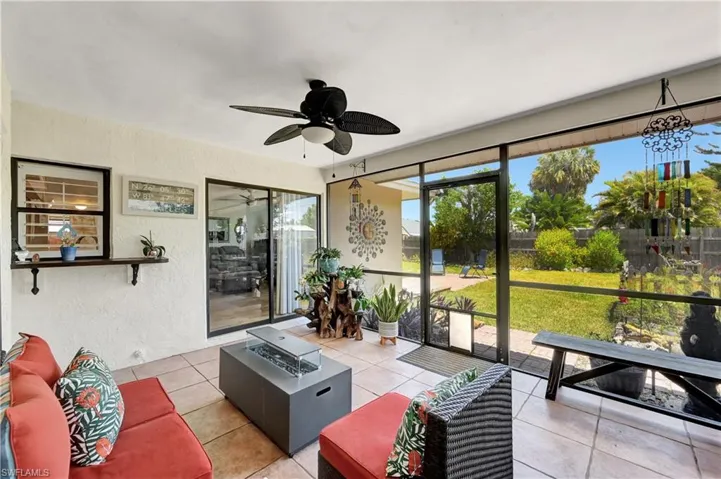 2972  41st SW TER, Naples, FL 34116